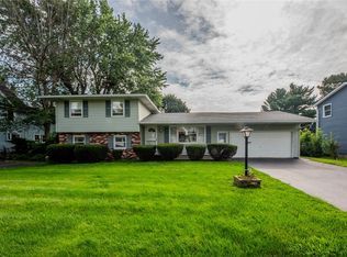 320 Bouckhart Ave, Rochester, NY 14622