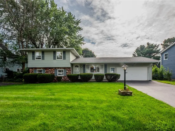 320 Bouckhart Ave, Rochester, NY 14622