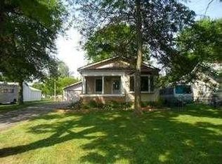 6147 S Huron River Dr, South Rockwood, MI 48179