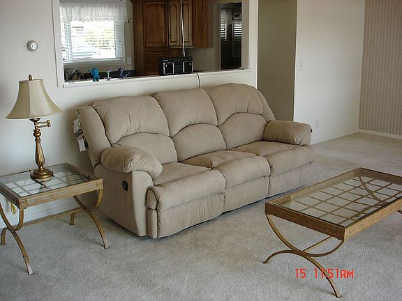 4th image of 2223 W Lakeside Dr