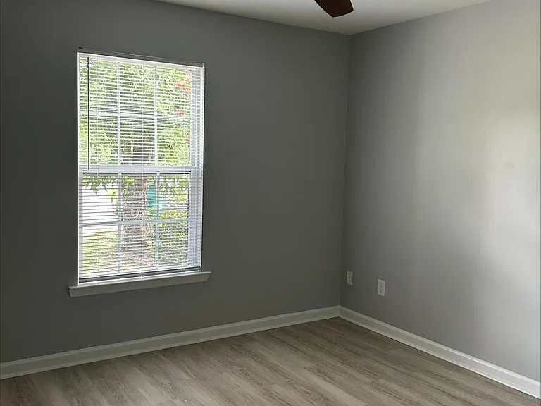 4461 Belair Dr #3 — Photo 5