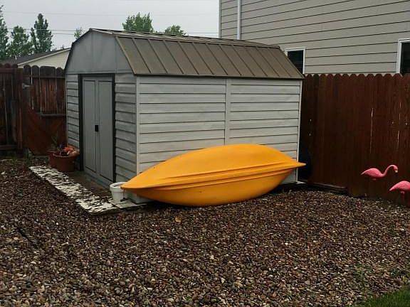4th image of 408 33rd Ave NE