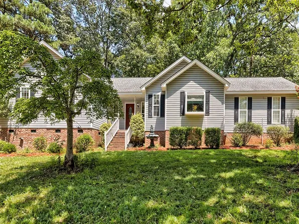 148 Lake Murray Ter, Lexington, SC 29072