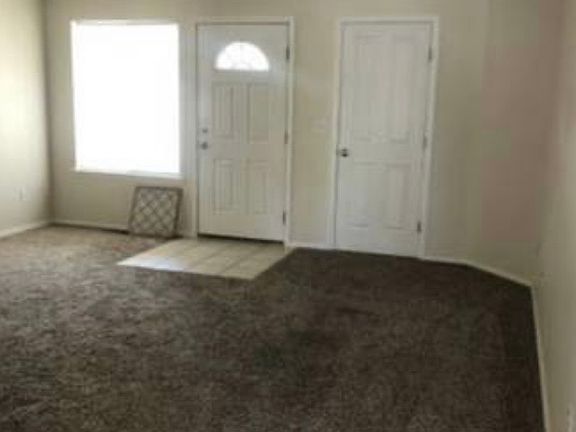 4th image of 229 N 33rd Ave