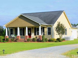 4267 Maxwell Rd, Autryville, NC 28318