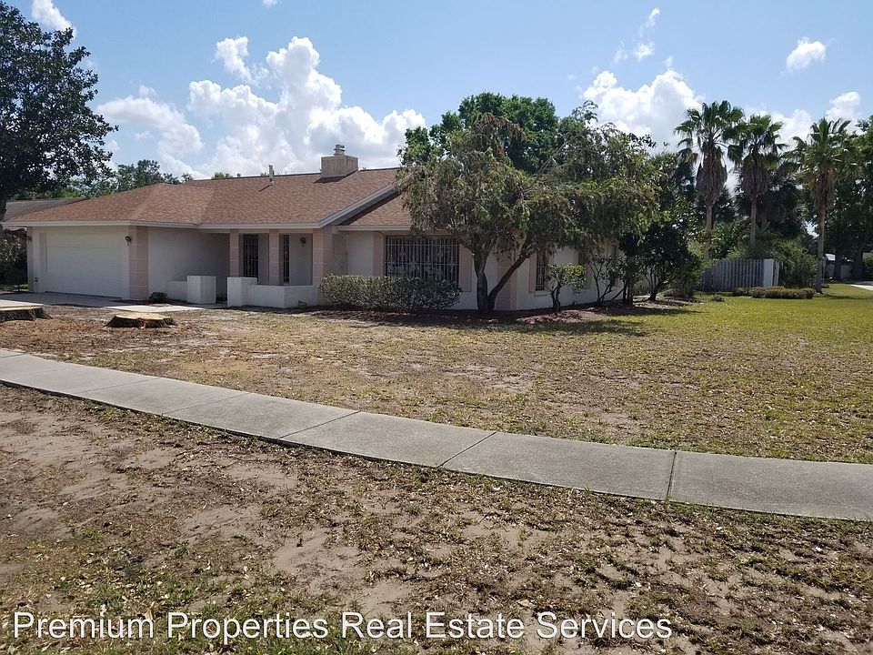 1st image of 8010 Calabria Ct