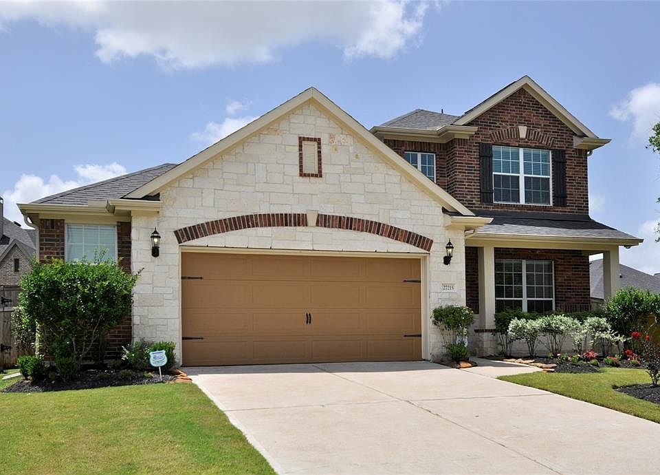 1st image of 27215 Aspen Falls Ln