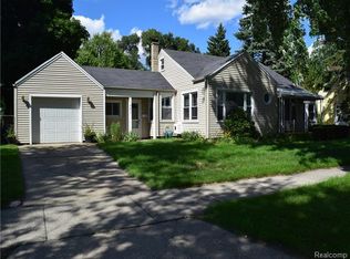 731 E Bernhard Ave, Hazel Park, MI 48030