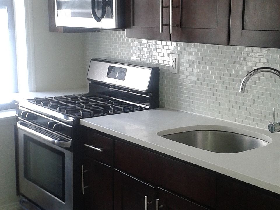1st image of 596 E 22nd St APT 4D