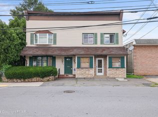 547 Main St, Avoca, PA 18641