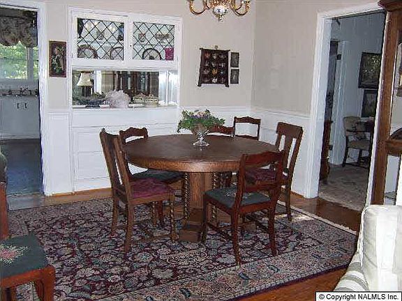 5th image of 203 Emory Ave