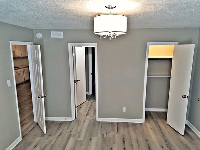 2234 Harrison St SE — Photo 10