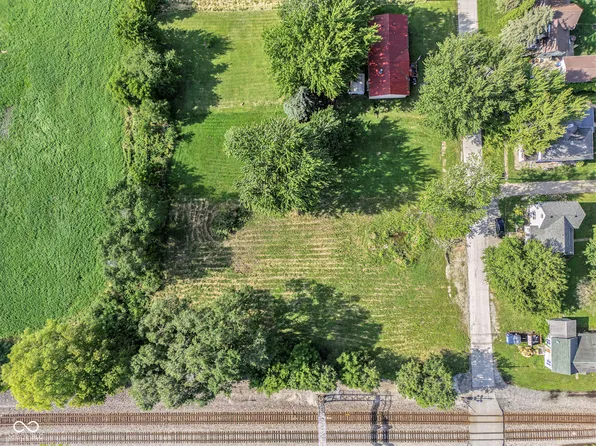 (undisclosed Address), Claypool, IN 46510