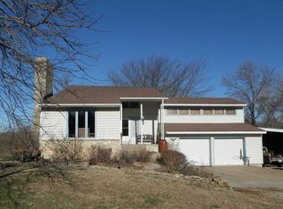 11651 S Greenwich Rd, Mulvane, KS 67110