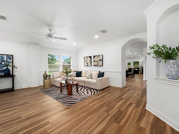 4th image of 7405 Ryan Ct
