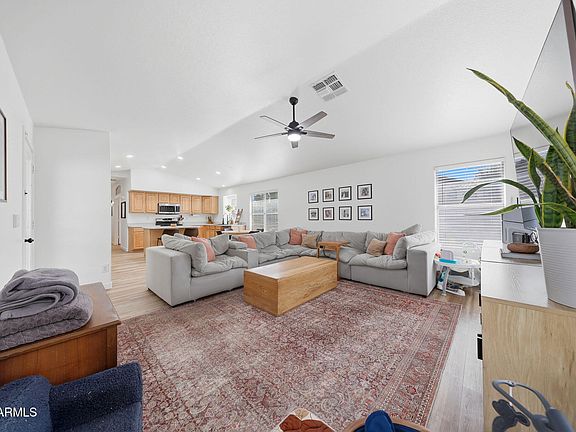 5th image of 10414 W DALEY Lane