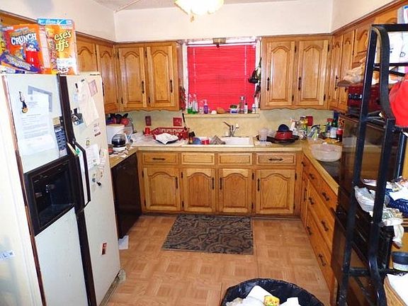 3rd image of 412 N Lyndalyn Ave