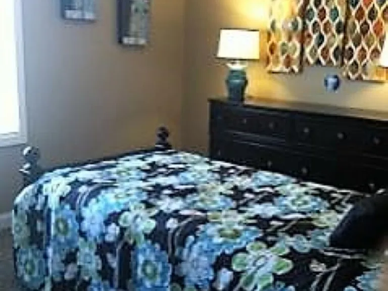 9 Hidden Park Dr #4 — Photo 10