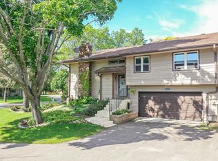 1602 Pheasantwood Trl, Northfield, MN 55057