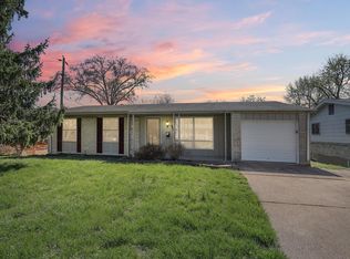 350 Albert Dr, Florissant, MO 63031