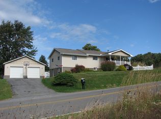 4065 Knottsville Rd, Grafton, WV 26354