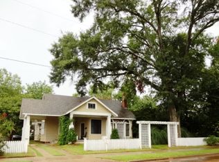 220 Jefferson St, Natchitoches, LA 71457