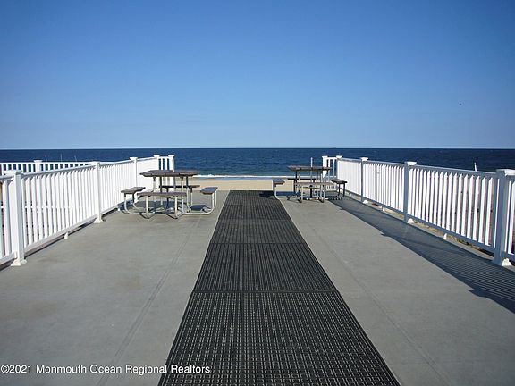 4th image of 1201-54 E Ocean Ave