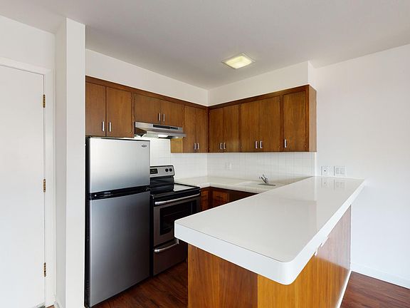 Basic kitchen