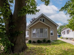 4917 N 55th St, Milwaukee, WI 53218