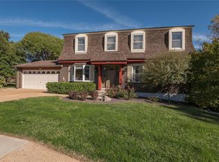 2783 Ashfield Dr, Saint Louis, MO 63129