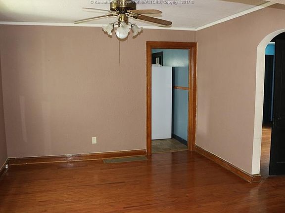5th image of 118 5th Ave