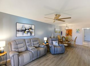 2111 Barkeley Ln APT 18, Fort Myers, FL 33907