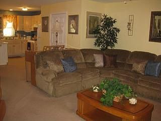 5th image of 284 Littleton Ave