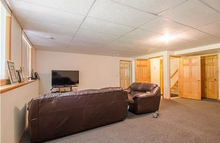 1309 Kernan Ct — Photo 13