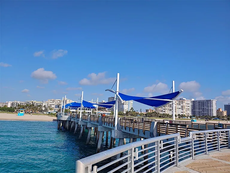 133 N Pompano Beach Blvd #806 — Photo 29
