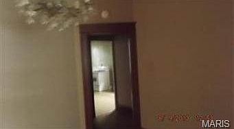 3rd image of 4219 Dewey Ave