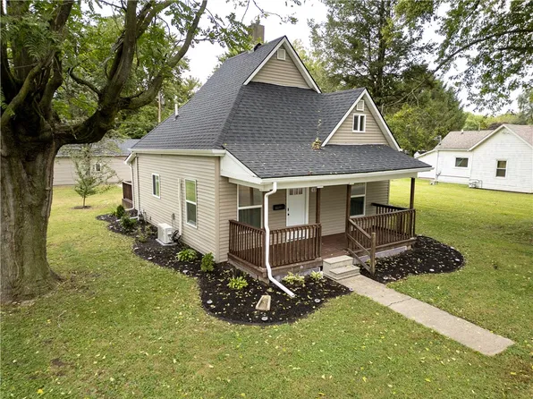 1201 Freeman St, Danville, IL 61832