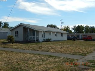 306 W College St, Athena, OR 97813