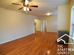 722 W Grace St #3, Chicago, IL