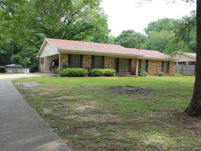 1366 Machen Dr, Springhill, LA, 71075