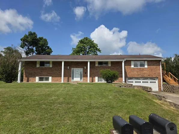 7919 Hall Ridge Rd, Ashland, KY 41102