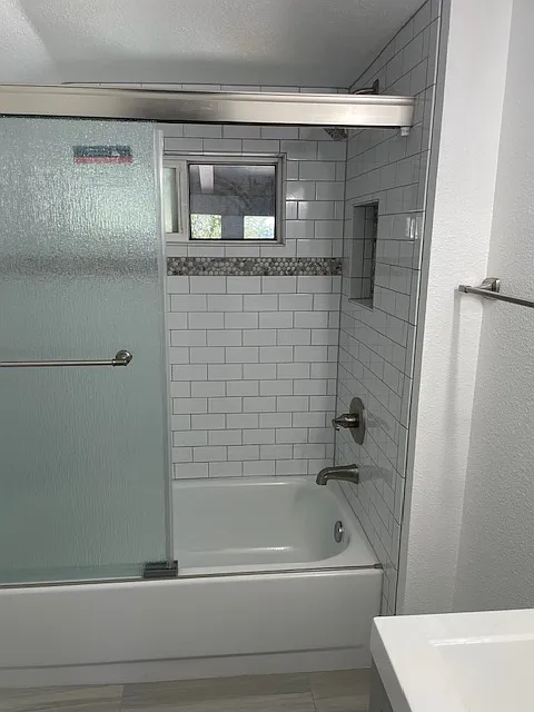 Studio, 800 sqft, $1,500 — Photo 3