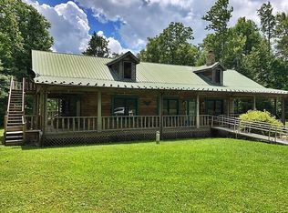 3332 Spruce Flat Rd, Buckeye, WV 24924