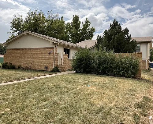 16494 E 13th Pl Photo 1