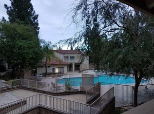 668 Oak Run Trl UNIT 108, Oak Park, CA 91377