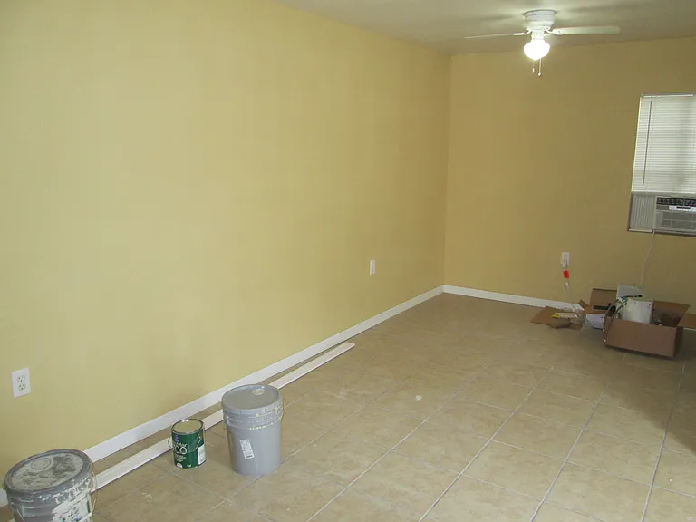 3003 W North B St — Photo 21