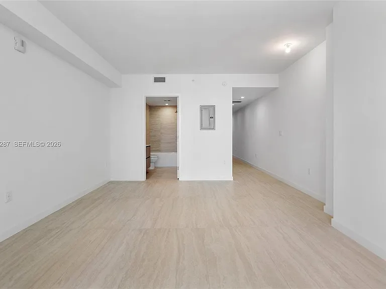 77 SE 5th St #3004 — Photo 9