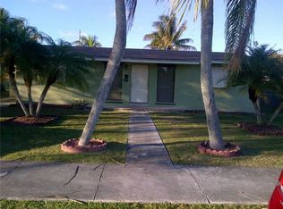 1541 NE 10th St, Homestead, FL 33033