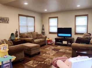 N13140 Wildrose Rd, Trempealeau, WI 54661