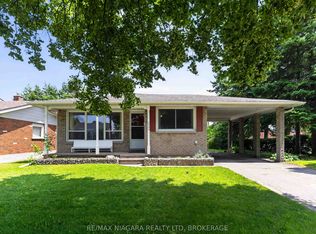3440 Saint Patrick Ave, Niagara Falls, ON L2J 2N5